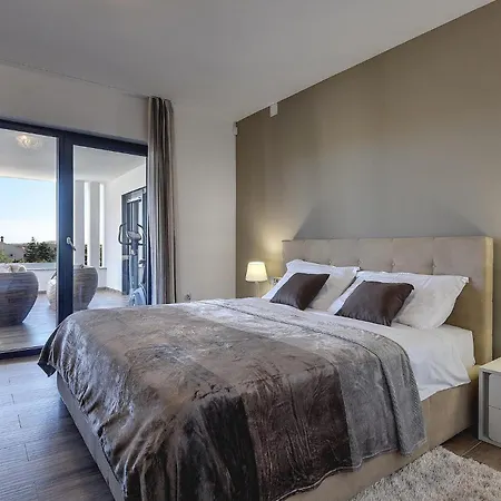 Ula Дом отдыха Пула